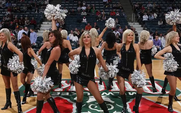 纽约狂飙击碎波士顿，凯尔特人或迎大清洗，NBA东部格局彻底重写