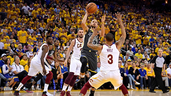 4000万巨星轰然倒下！过度消耗终酿悲剧，NBA最残酷现实曝光